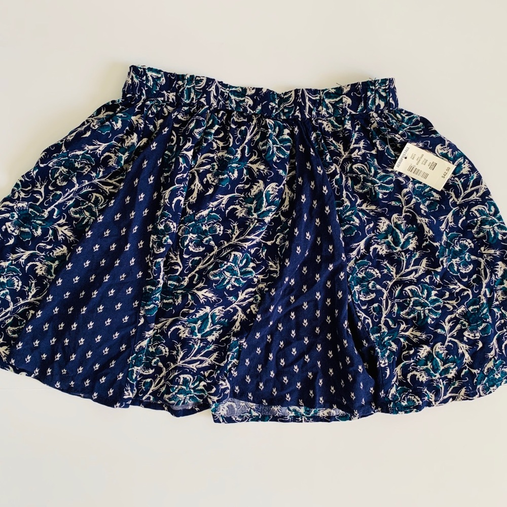 Aeropostale Blue, Teal and White Skirt NWT Sz XS